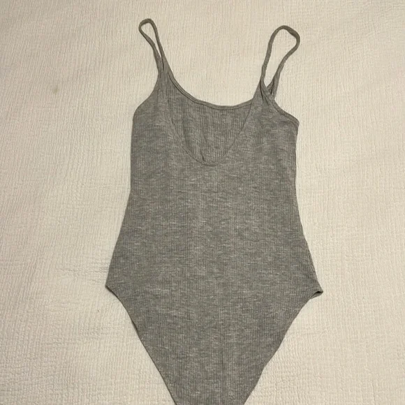 Light grey ribbed body suit - Picture 2 of 3